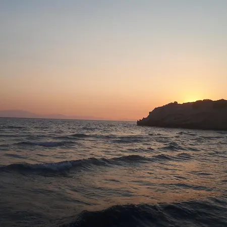 Petros To Let Kalogria Beach
